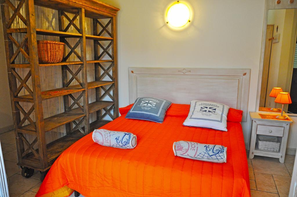 Holiday Apartments Fiumetto Marina di Pietrasanta Exterior photo